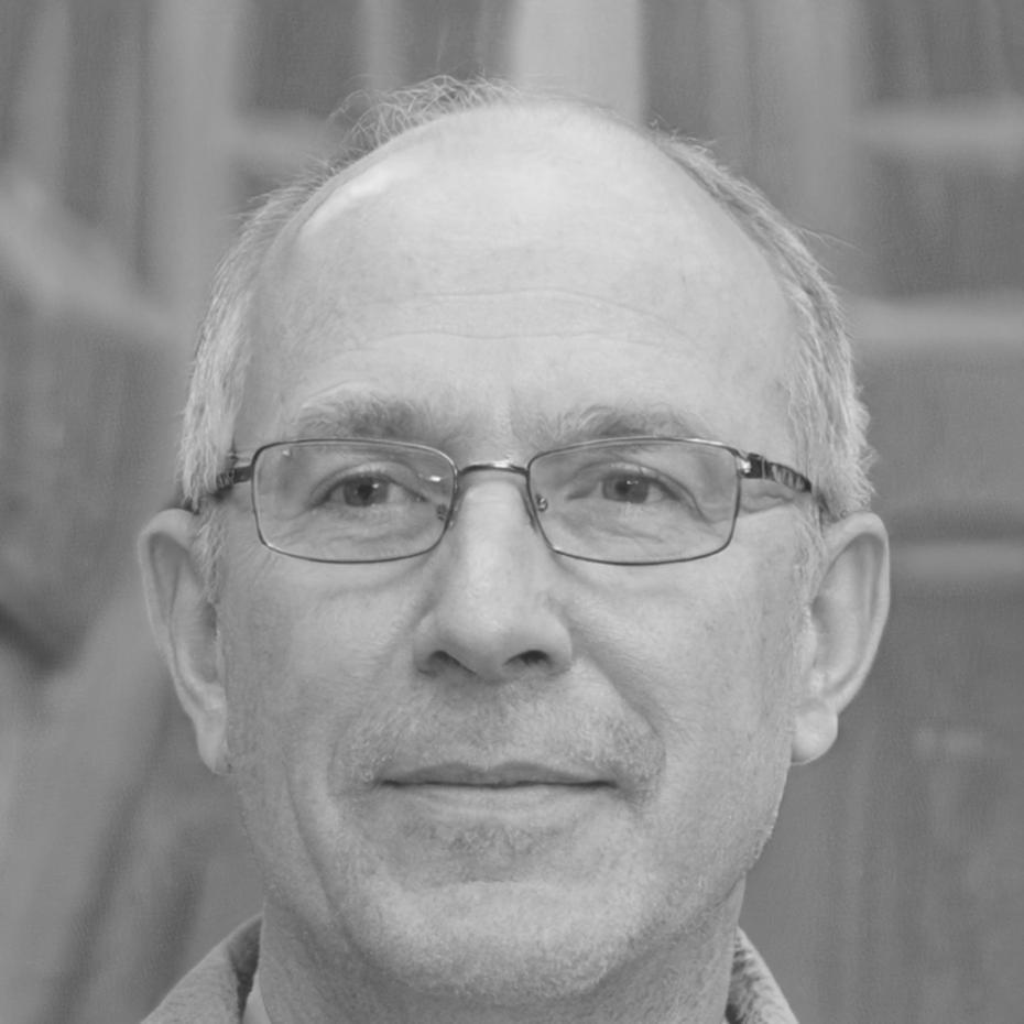 Portrait de Antoine Dubois, formateur en gestion des risques financiers